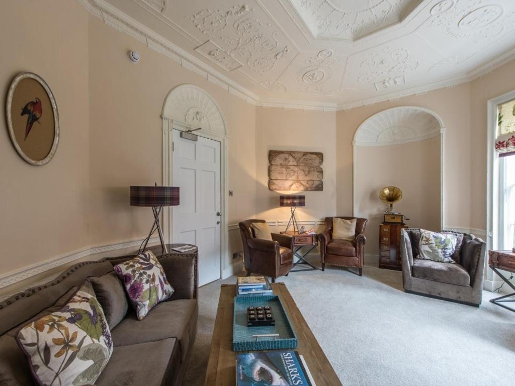Bed and Breakfast Darwin'S Townhouse Shrewsbury Zewnętrze zdjęcie The Drawing Room